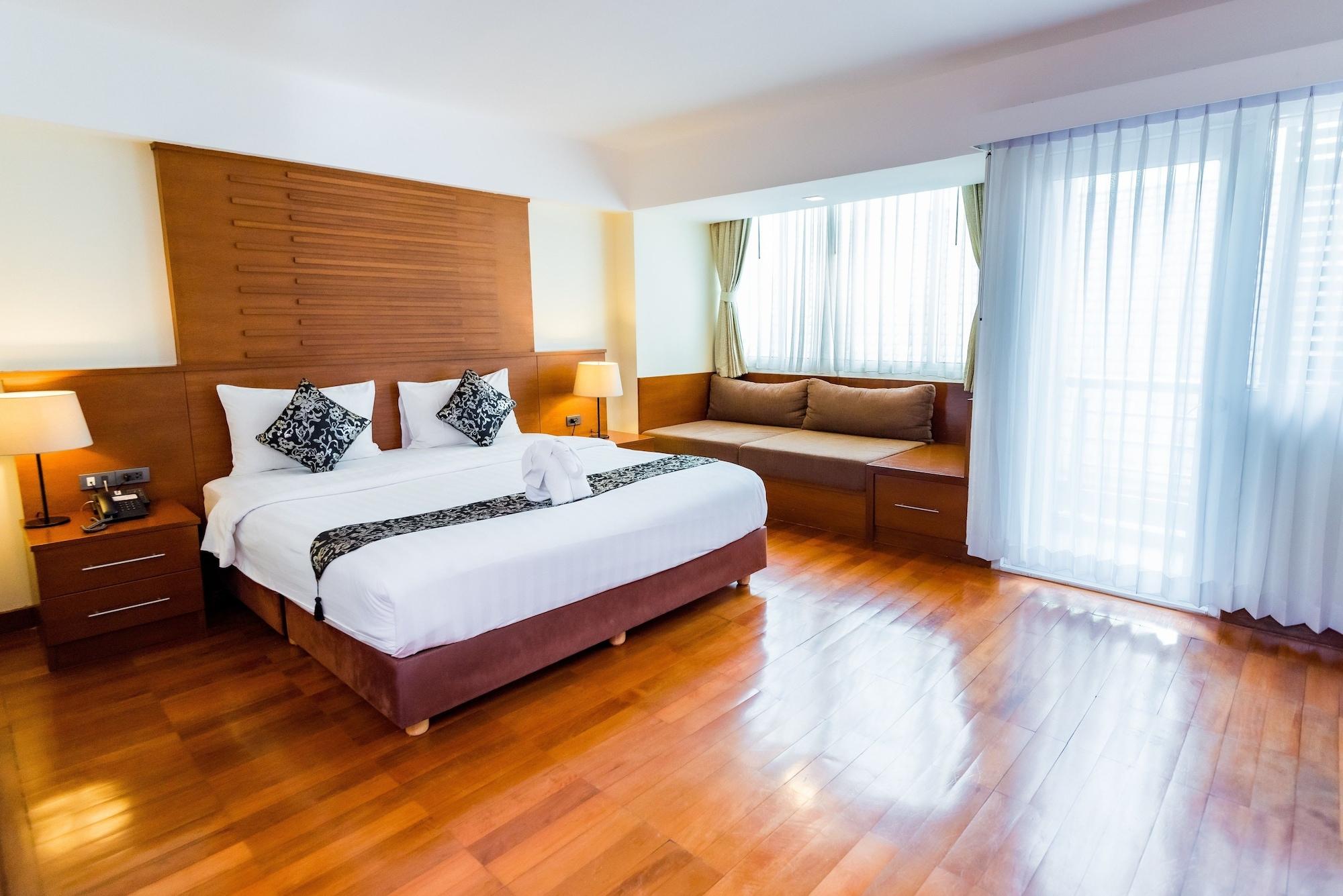 Bally Suite Sukhumvit Bangkok Dış mekan fotoğraf