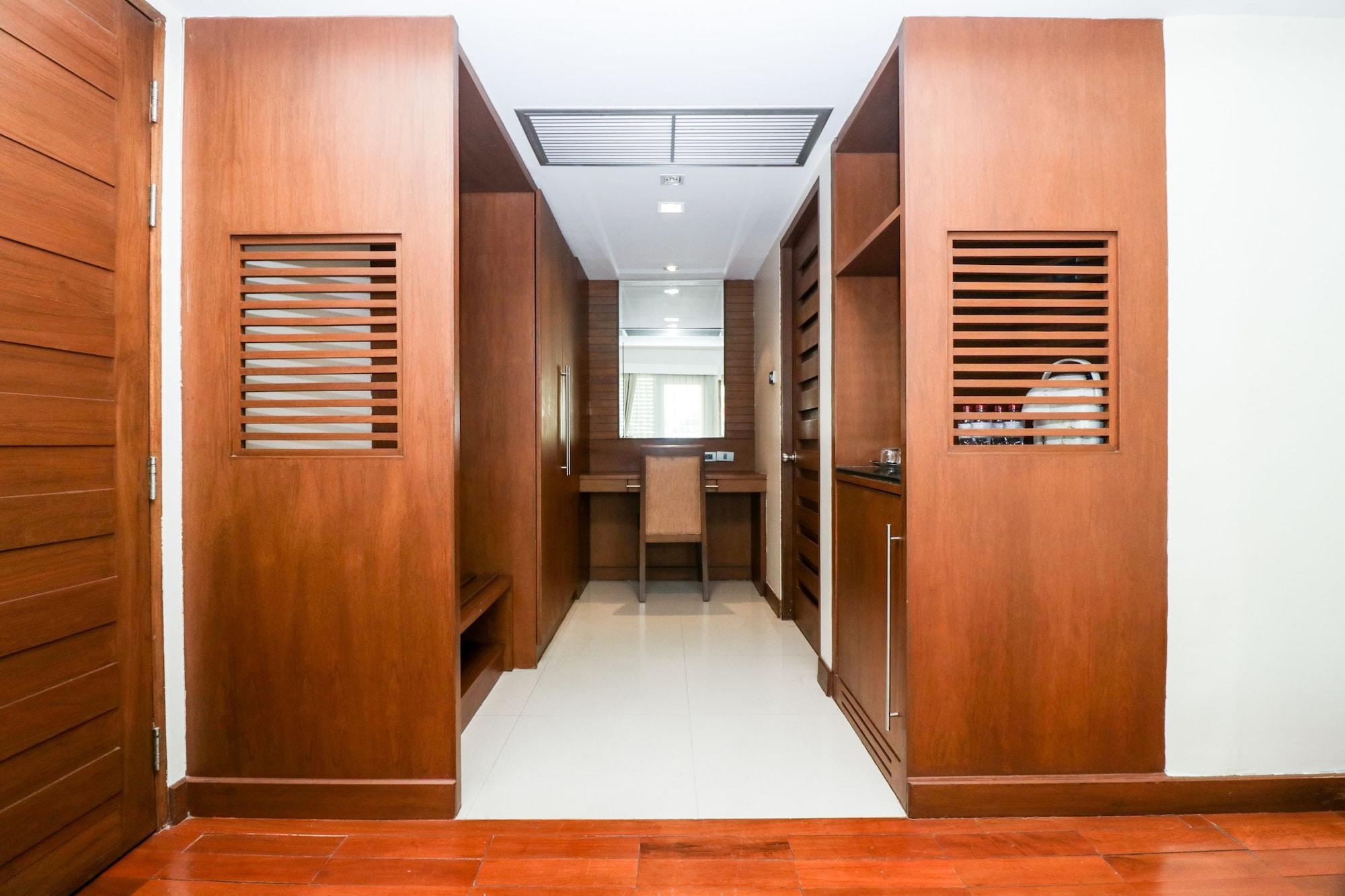 Bally Suite Sukhumvit Bangkok Dış mekan fotoğraf