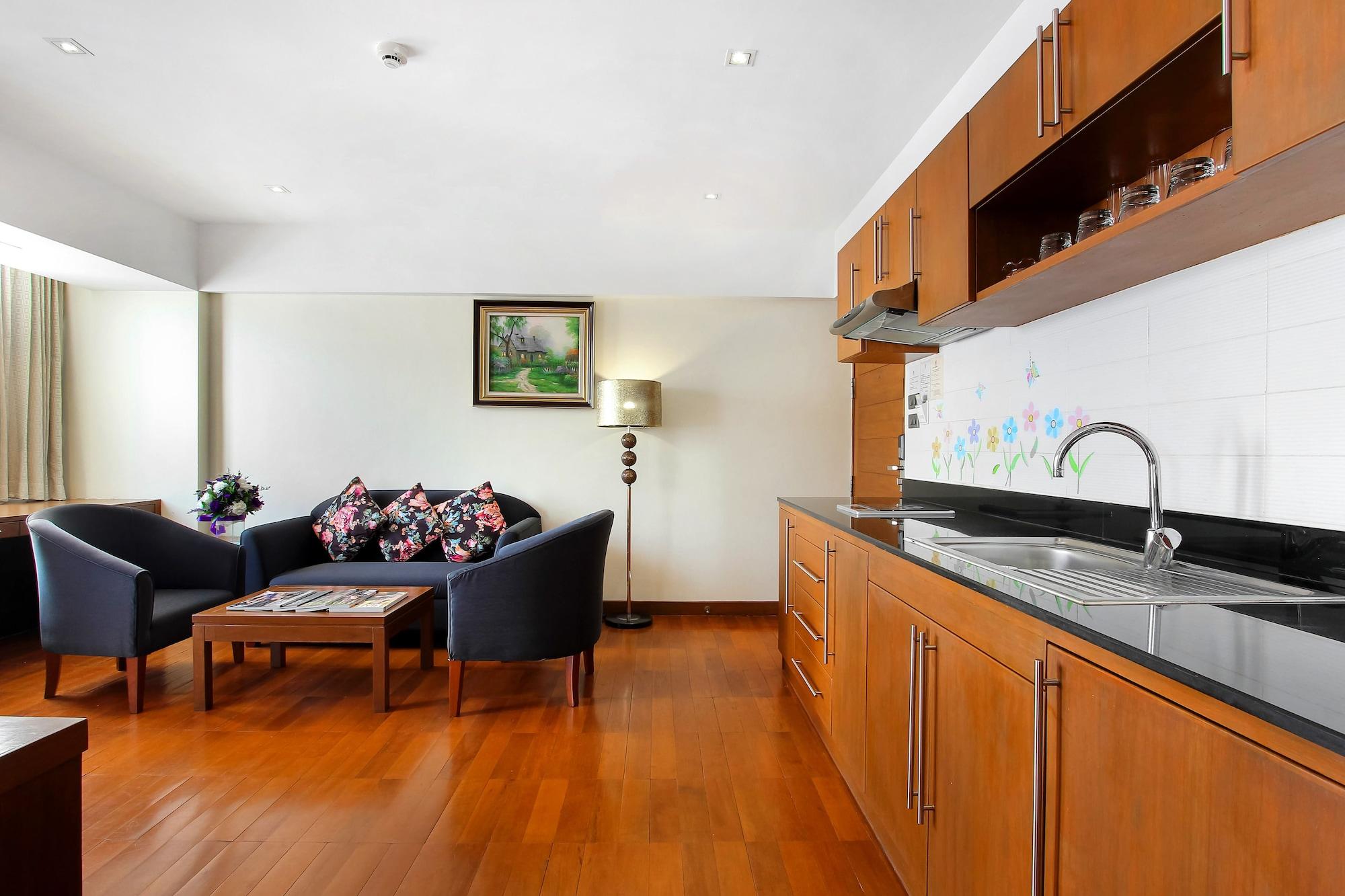 Bally Suite Sukhumvit Bangkok Dış mekan fotoğraf