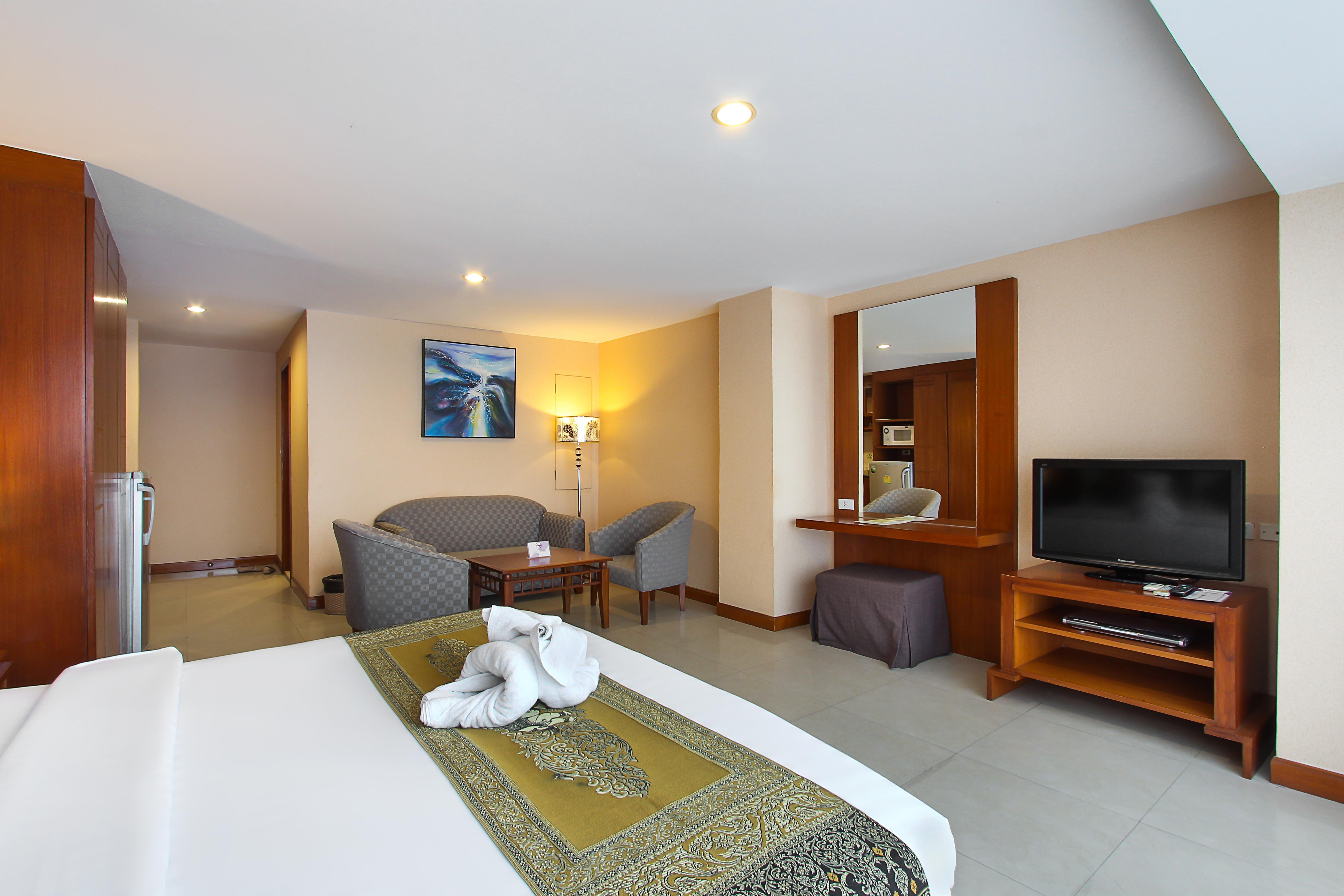 Bally Suite Sukhumvit Bangkok Dış mekan fotoğraf