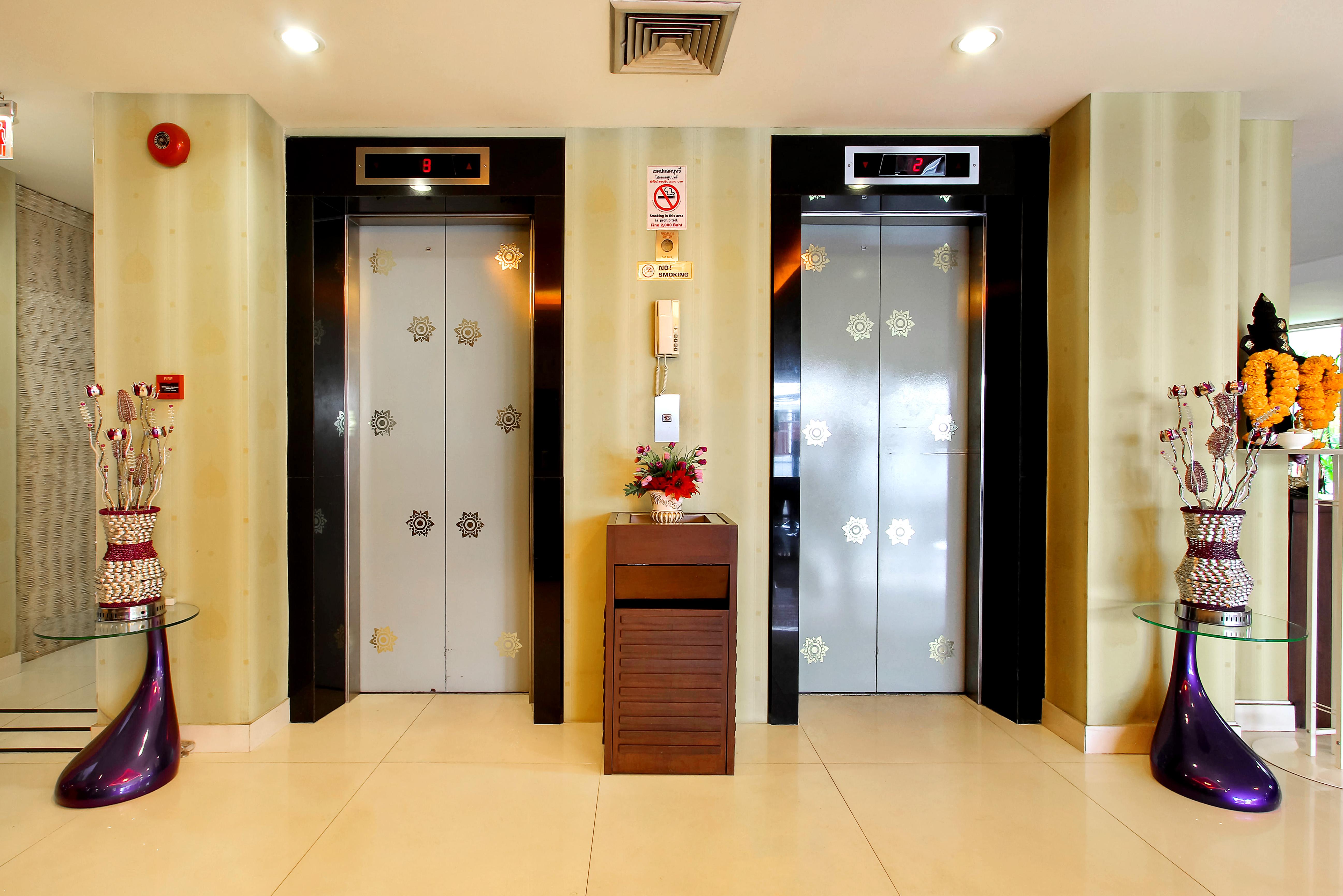 Bally Suite Sukhumvit Bangkok Dış mekan fotoğraf