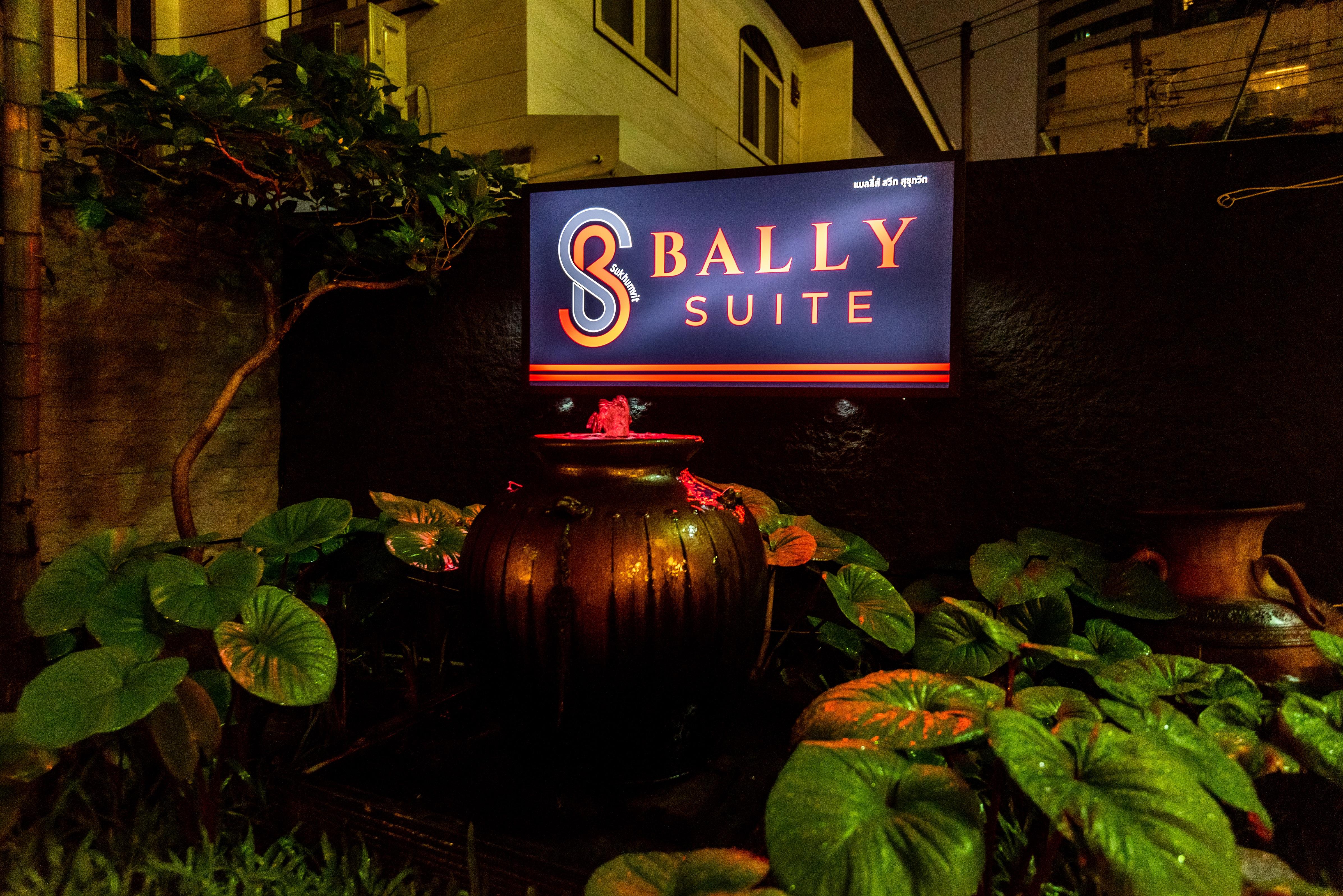 Bally Suite Sukhumvit Bangkok Dış mekan fotoğraf