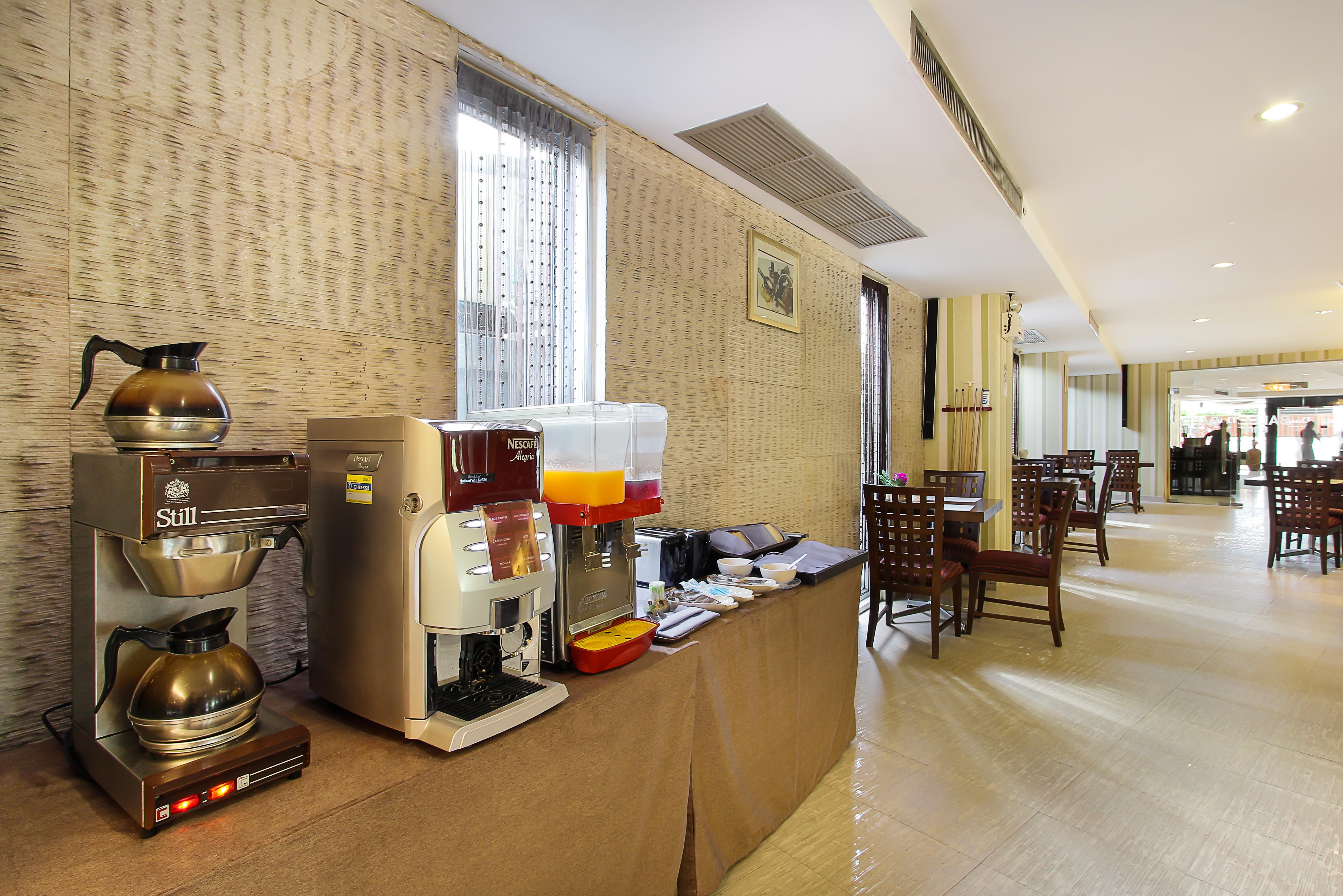 Bally Suite Sukhumvit Bangkok Dış mekan fotoğraf