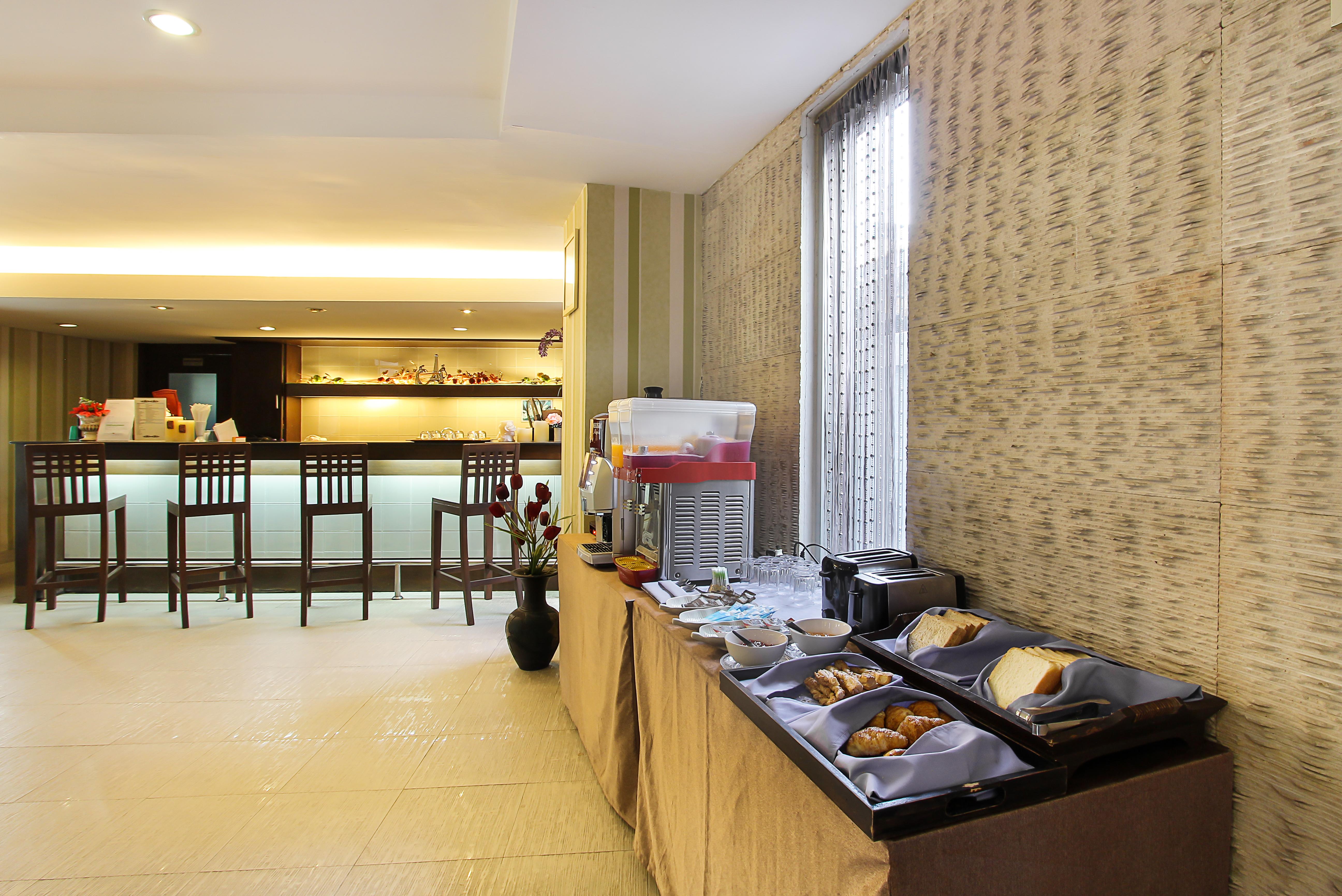 Bally Suite Sukhumvit Bangkok Dış mekan fotoğraf