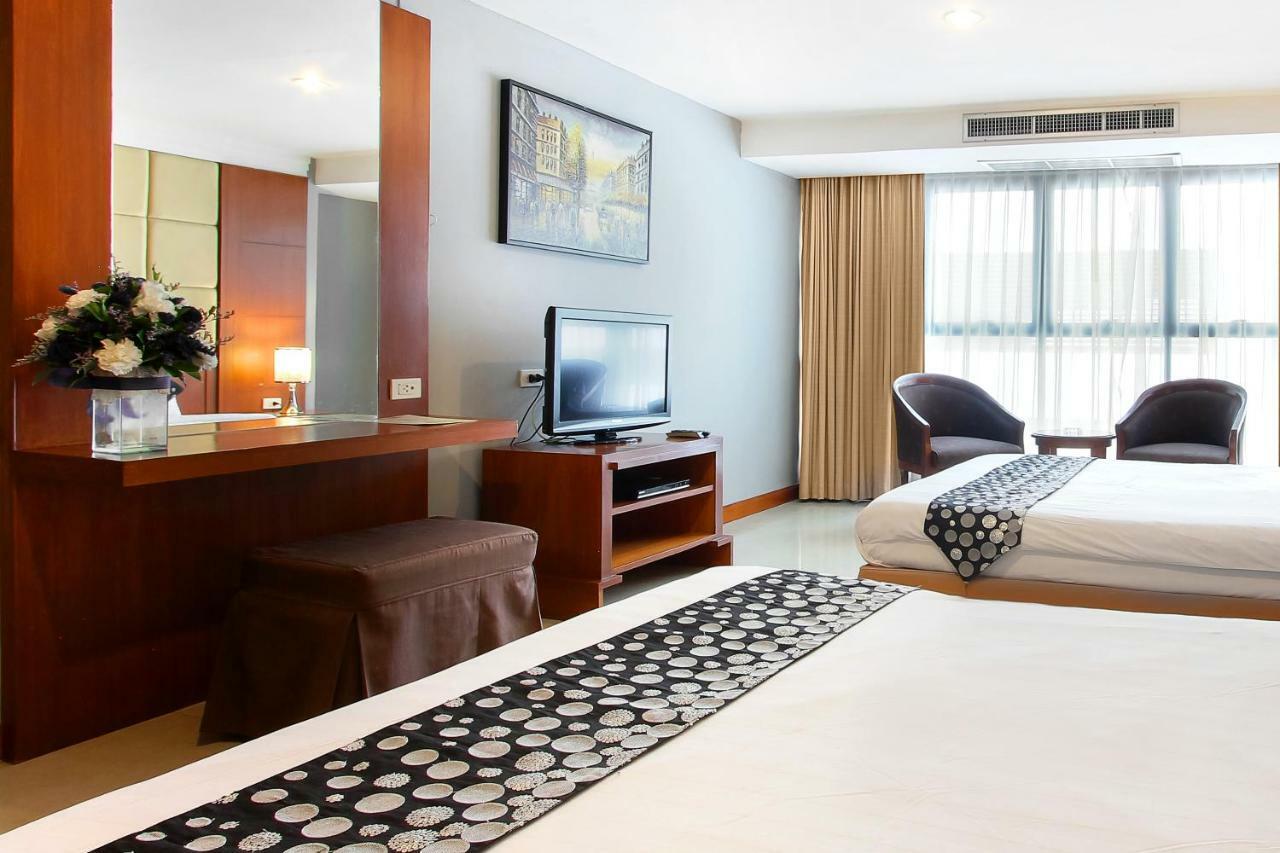 Bally Suite Sukhumvit Bangkok Dış mekan fotoğraf